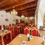 Gold Szálloda 4*