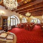 Hotel Gold