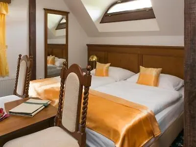 Hotel Rozmbersky Dvur Cesky Krumlov