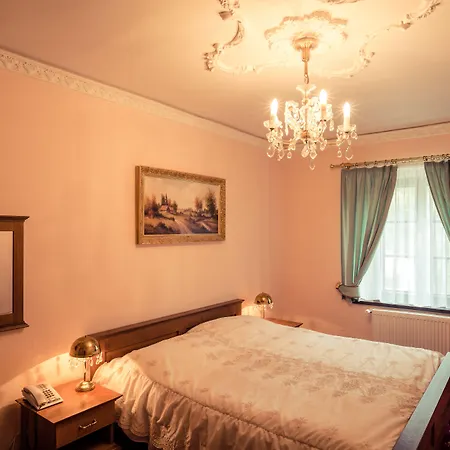 Hotel Rozmbersky Dvur Cesky Krumlov