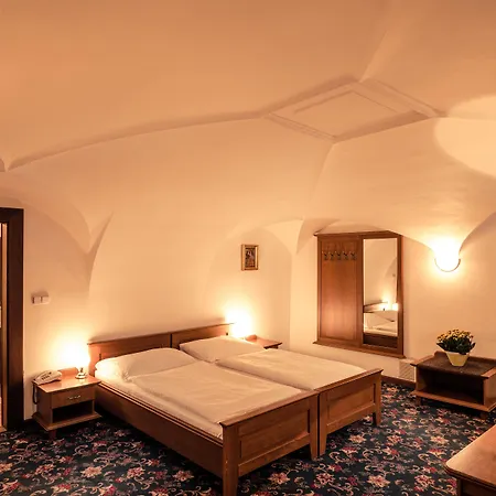 Hotell Rozmbersky Dvur Český Krumlov