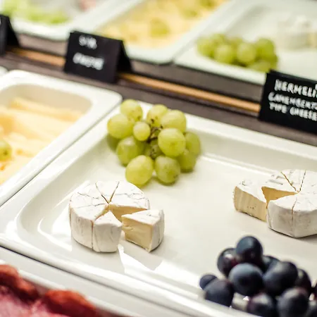 Rozmbersky Dvur Hotel 4*