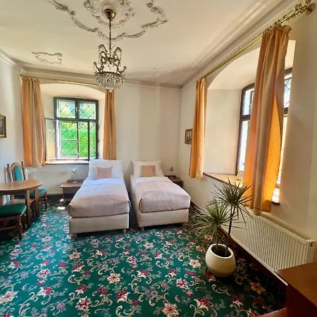 Hotel Lh Gold 4*