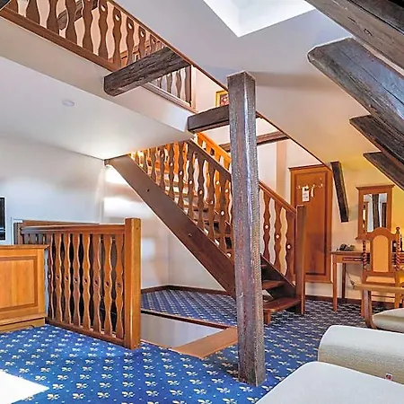 Hotel Lh Gold