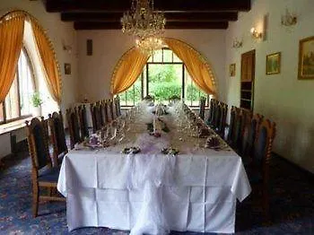 Rozmbersky Dvur 4* Cesky Krumlov