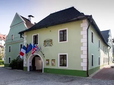 Rozmbersky Dvur 4* Cesky Krumlov