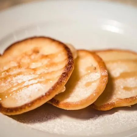 Rozmbersky Dvur Hotel 4*