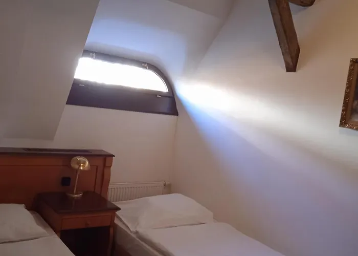 Rozmbersky Dvur Cesky Krumlov