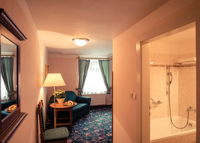 Rozmbersky Dvur Otel