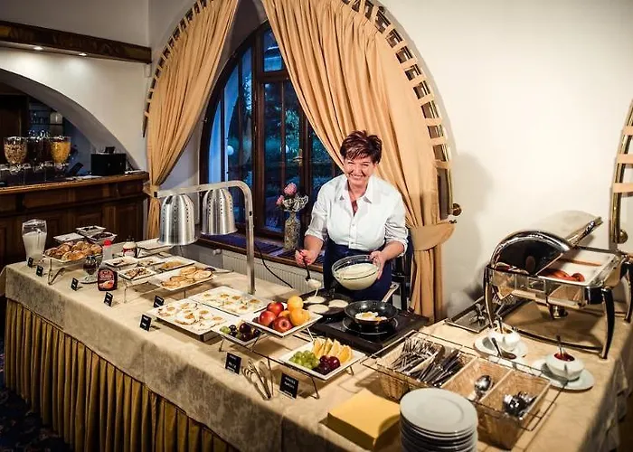 Rozmbersky Dvur 4* Cesky Krumlov